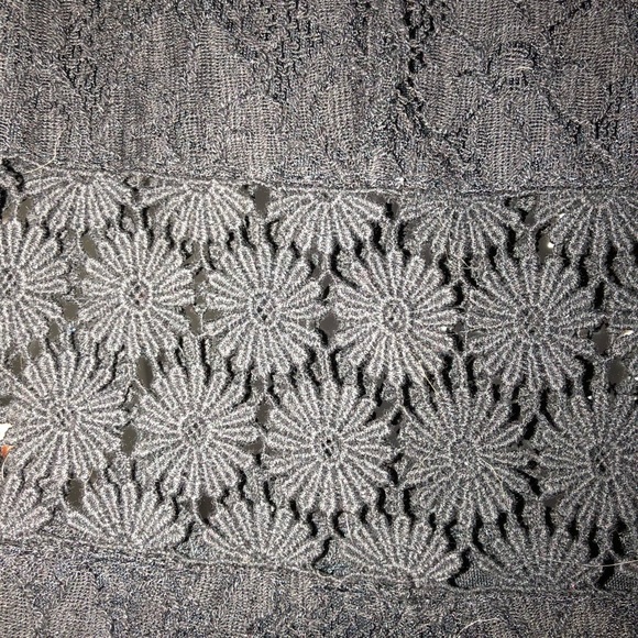 Black Dress - Picture 3 of 3